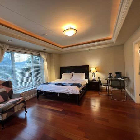 Lucky Suite, Two-Bedroom Suite With Independent Entrance In Richmond Close To Yvr Exteriér fotografie